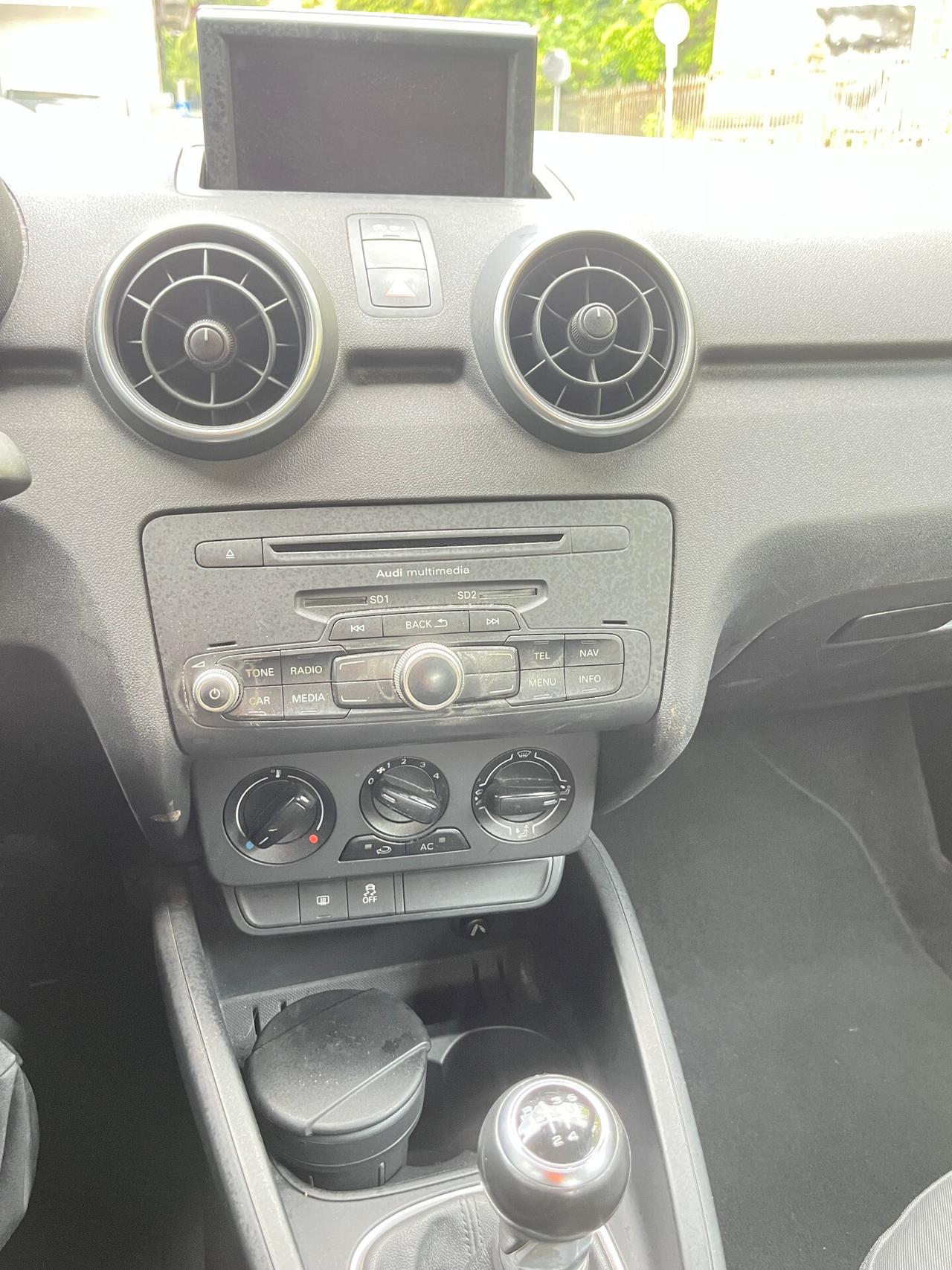 AUDI A1 - 1.2 TFSI BENZINA - ATTRACTION - 3 PORTE - ANCHE PER NEOPATENTATI - PREZZO NON VINCOLATO DA FINANZIAMENTO
