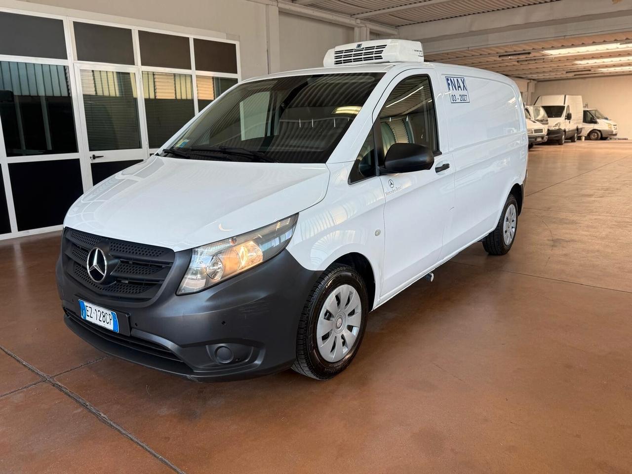 Mercedes-benz Vito 111 CDI FRIGO FNAX
