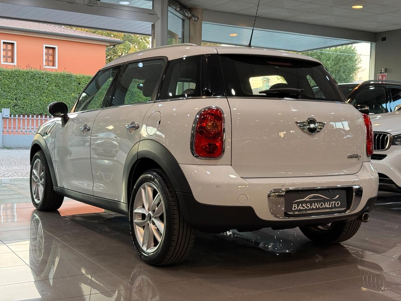 Mini Cooper D Countryman 2.0 CAMBIO AUTOMATICO 126.000 KM!!