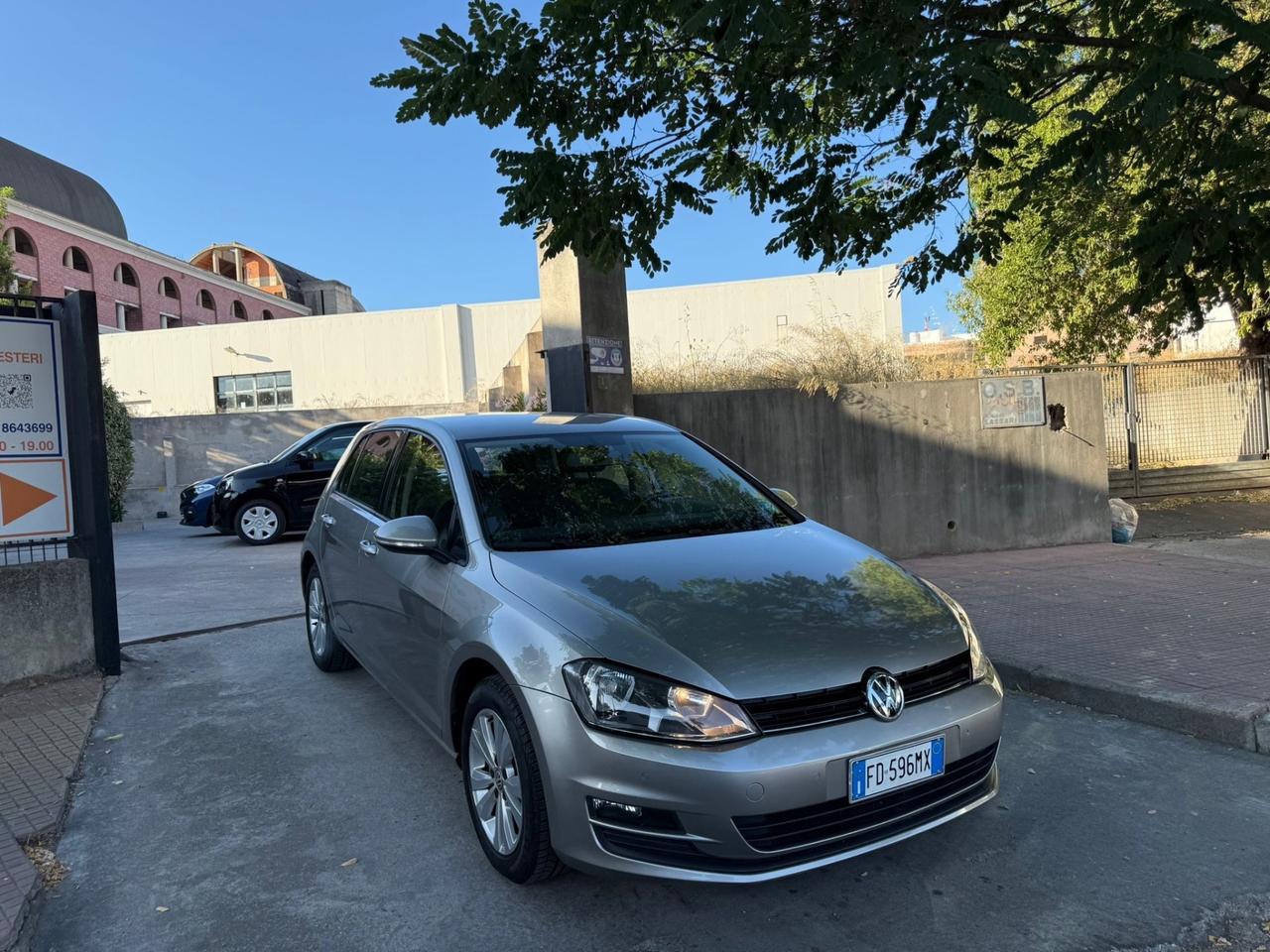Volkswagen Golf 1.6 TDI DISTRIBUZIONE FATTA!