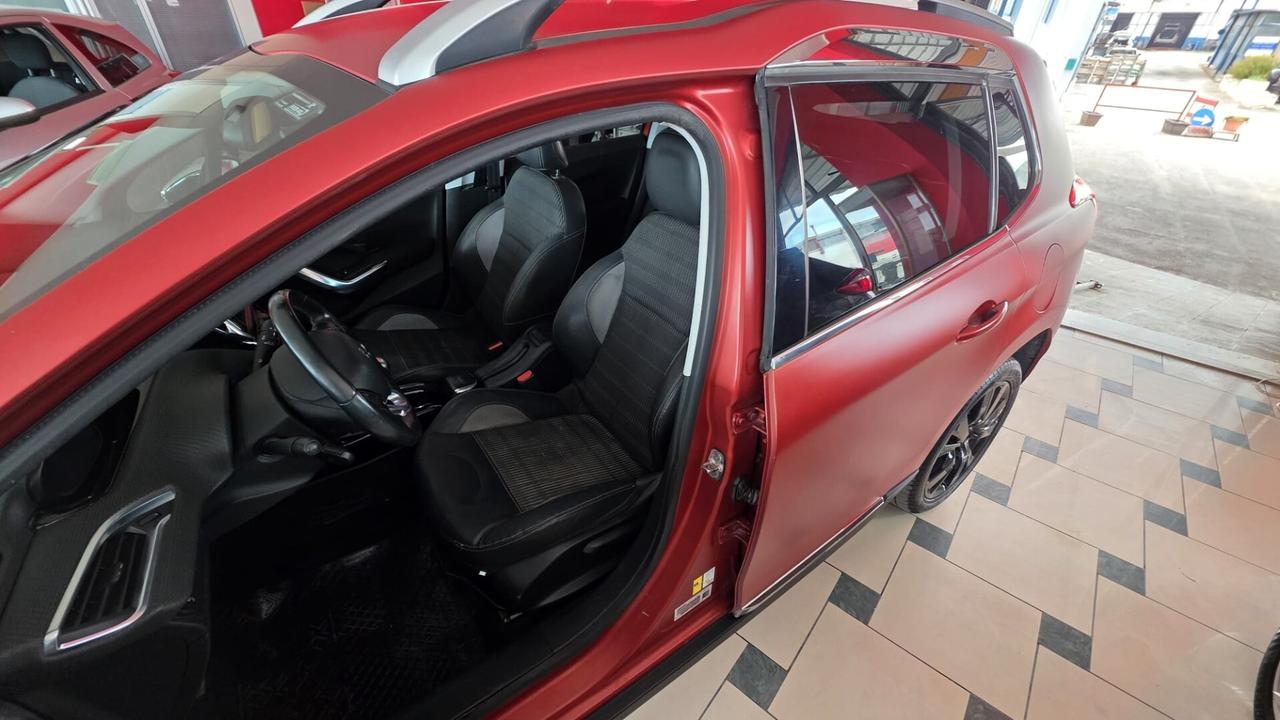 Peugeot 2008 BlueHDi 120 S&S Allure Red matt