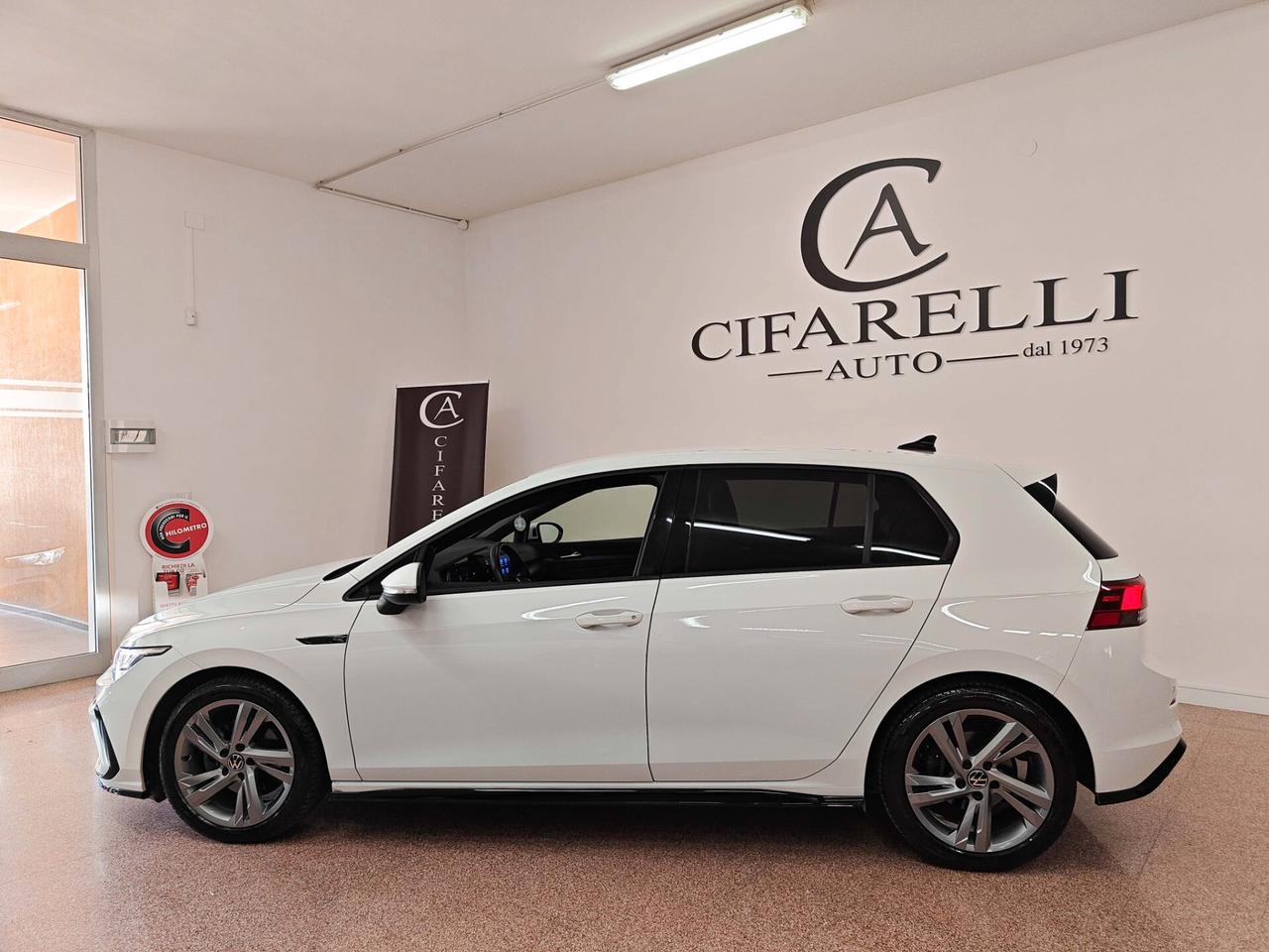 Volkswagen Golf 2.0 TDI 150 CV DSG SCR R-Line