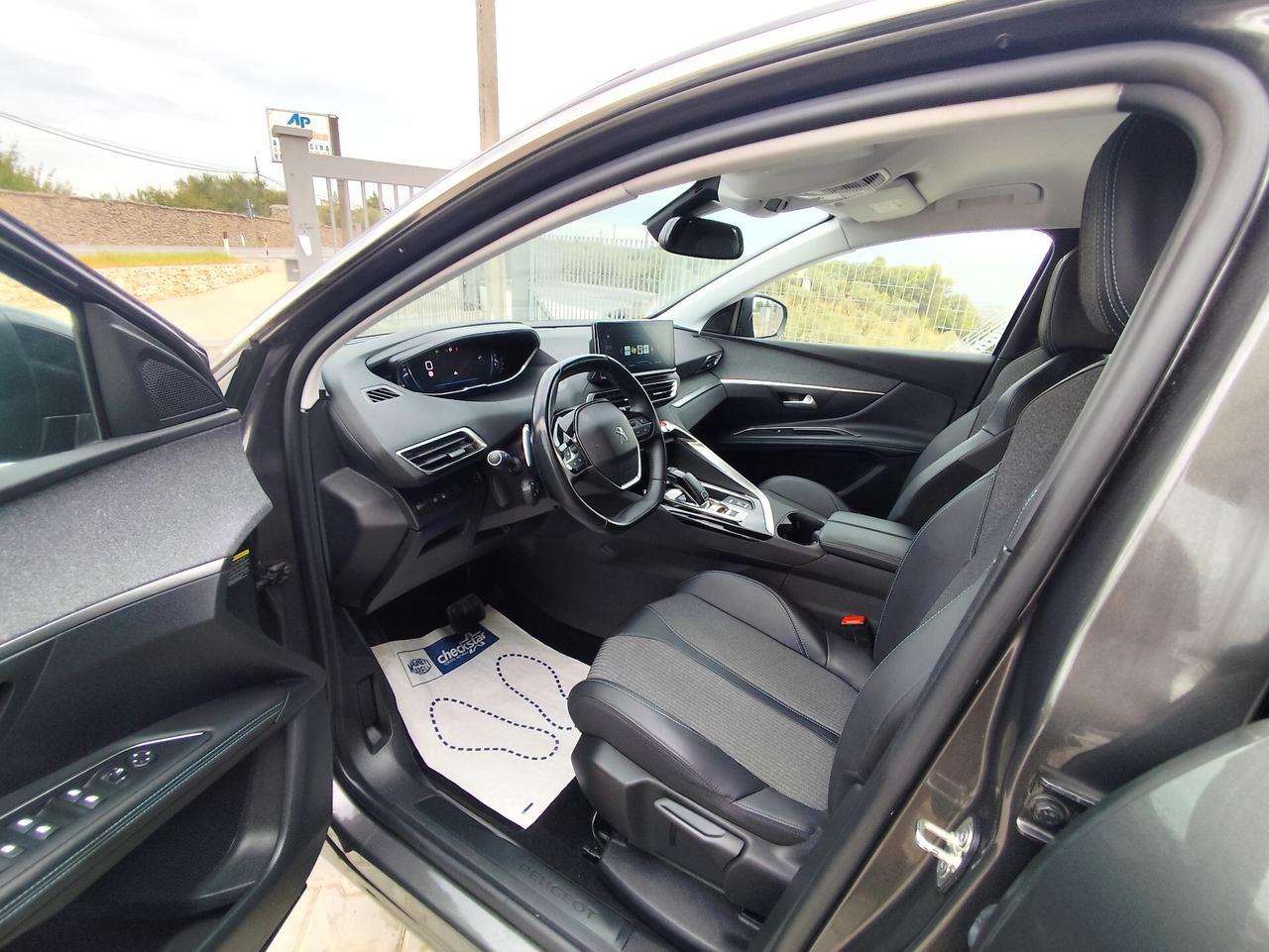 Peugeot 3008 BlueHDi 130 S&S EAT8 Allure Pack