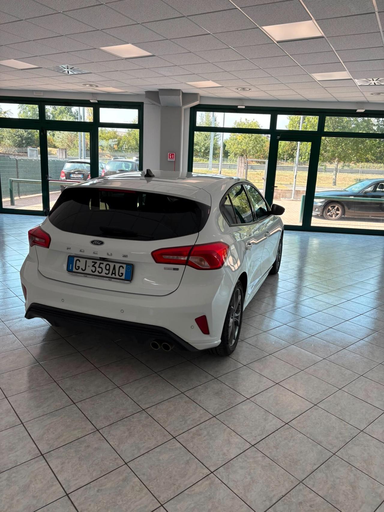 Ford Focus 1.0 EcoBoost Hybrid 125 CV 5p. ST-Line