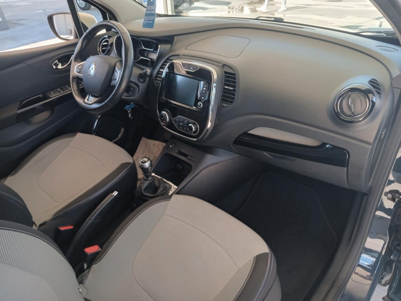 CAPTUR 1.5 DISEL C.V 110 Energy IL TOP PER NEO PATENT DA VETRINA