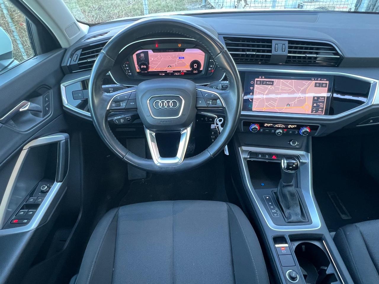 Audi Q3 40 TDI quattro S tronic Business