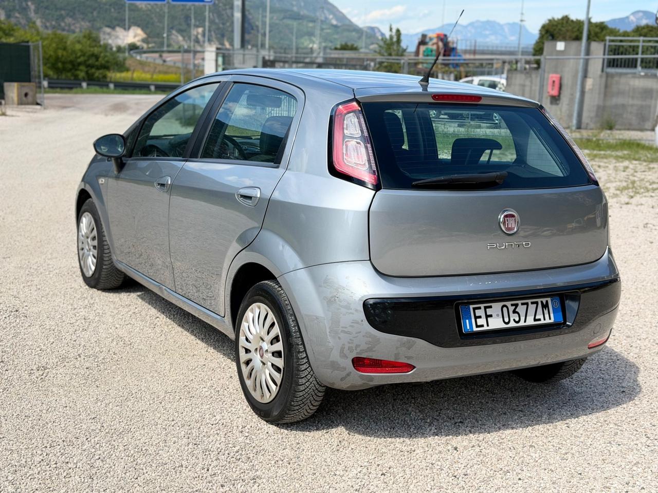 Fiat Punto Evo 1.2 5 porte ok neopatentati