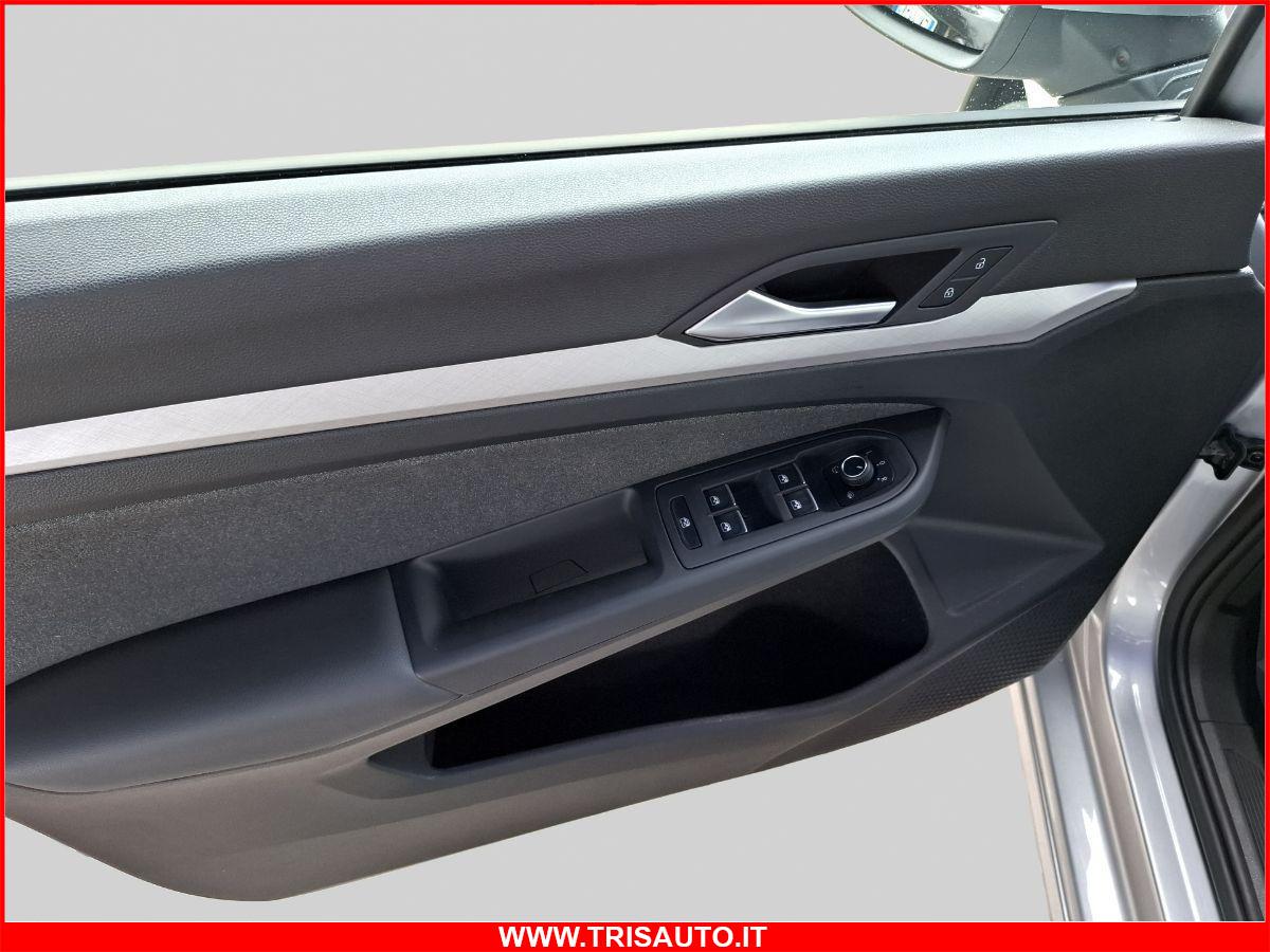 VOLKSWAGEN Golf 2.0 Tdi Life NEOPATENTATI (FULL LED+NAVI)