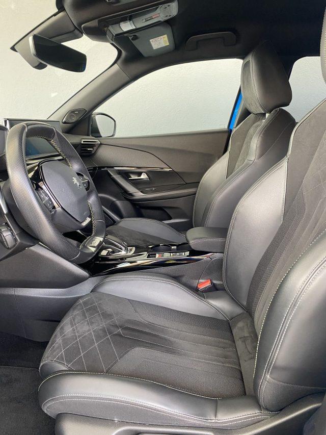 PEUGEOT 2008 2008 BlueHDi 130 S&S EAT8 GT