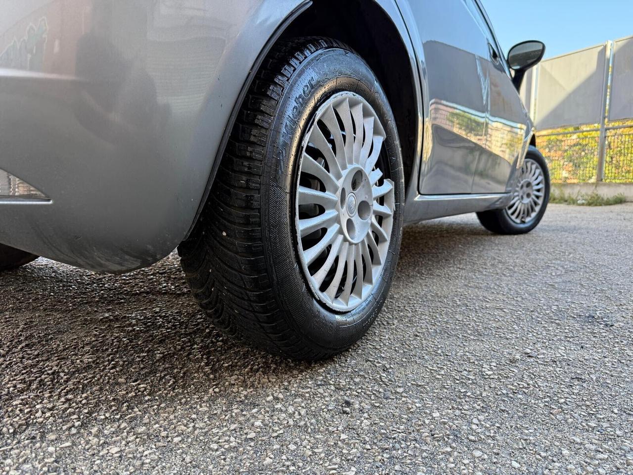 Fiat Grande Punto 1.3 MJT 90 CV 5 porte Dynamic IN OTTIME CONDIZIONI