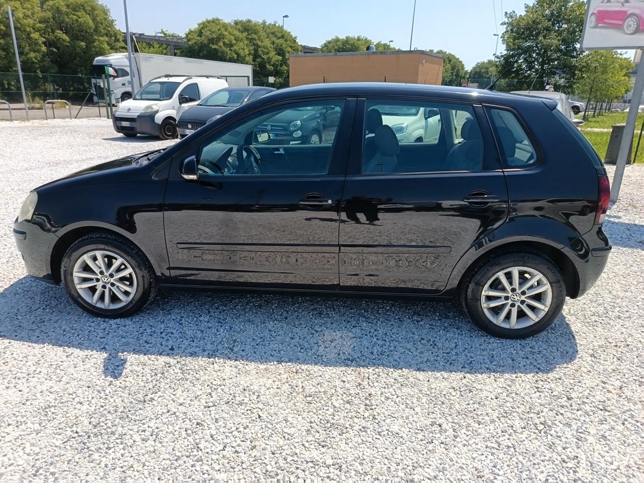 Volkswagen Polo 1.2/70CV 12V 5p. United