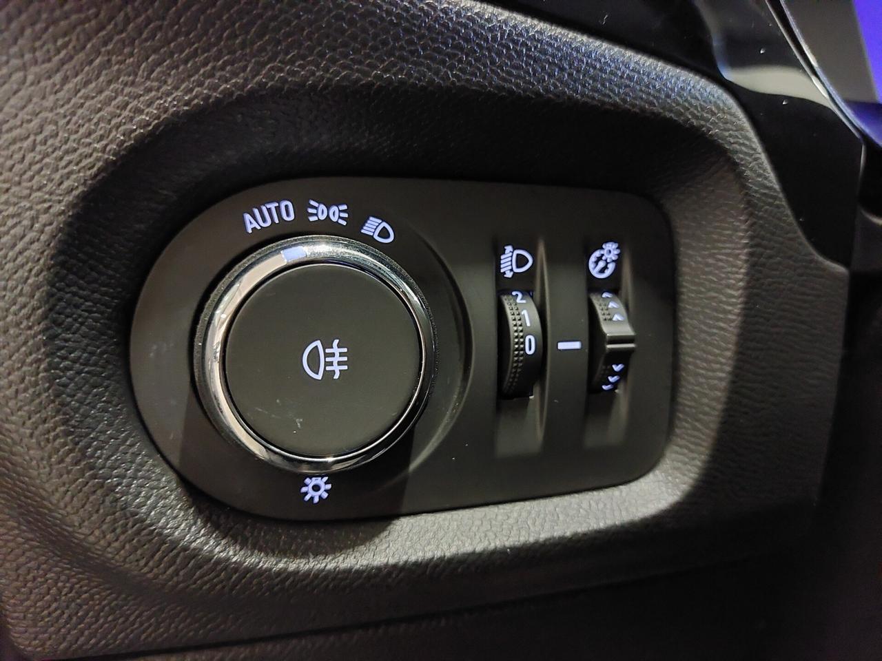 OPEL Corsa 6ª serie Corsa 1.2 Elegance