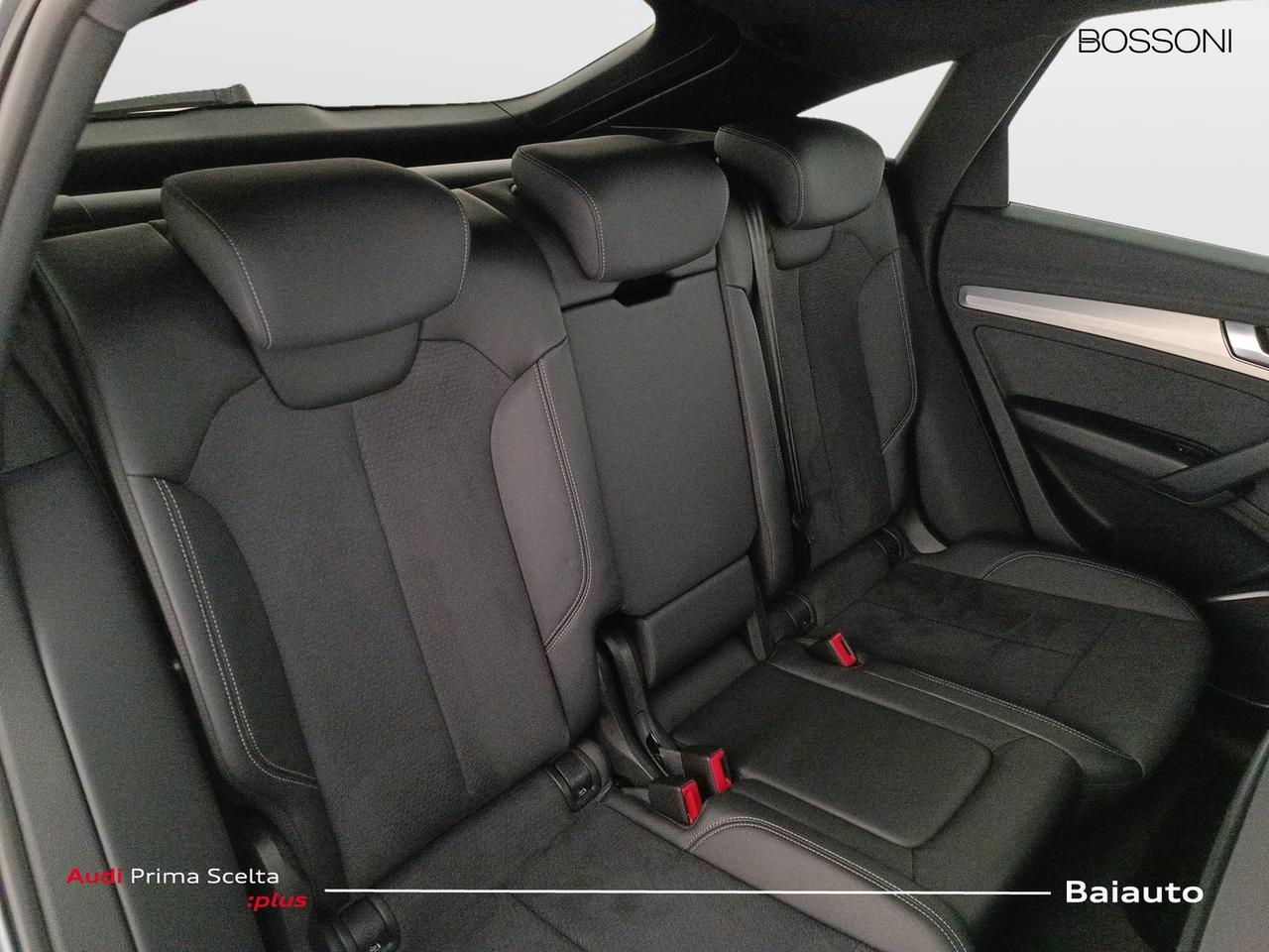 Audi Q5 sportback 40 2.0 tdi mhev 12v s line quattro s tronic