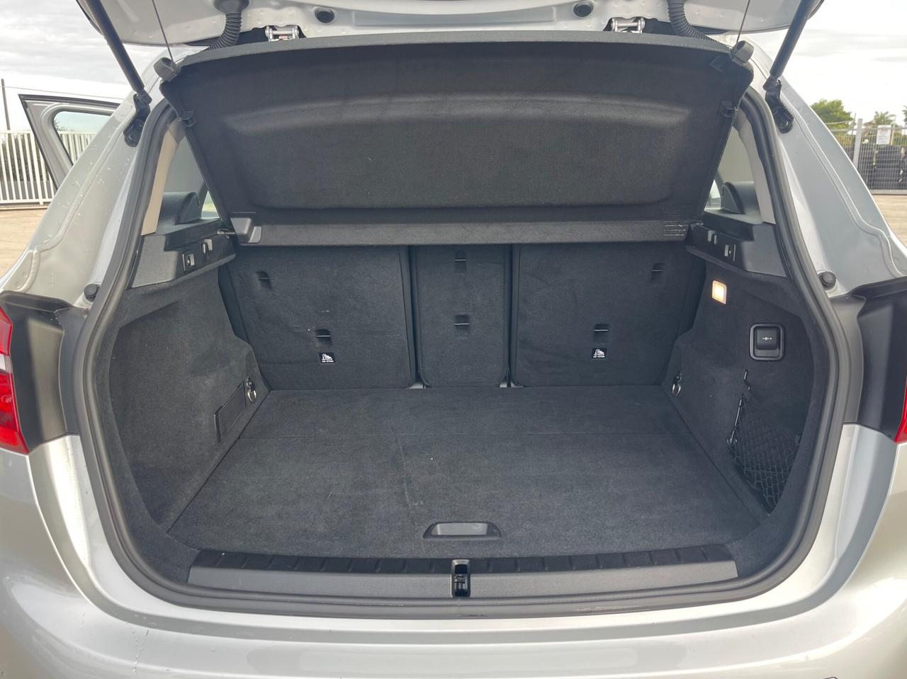 BMW 216D 115CV TWIN TURBO FULL MANUALE MY16