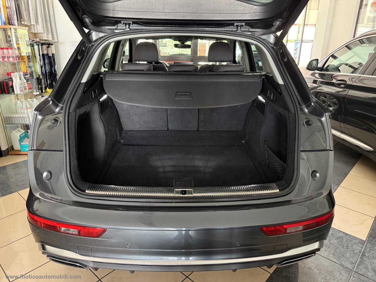 AUDI Q5 40 TDI 204CV qu. S tr. S line MATRIX - LUCI AMBIENTE FULL