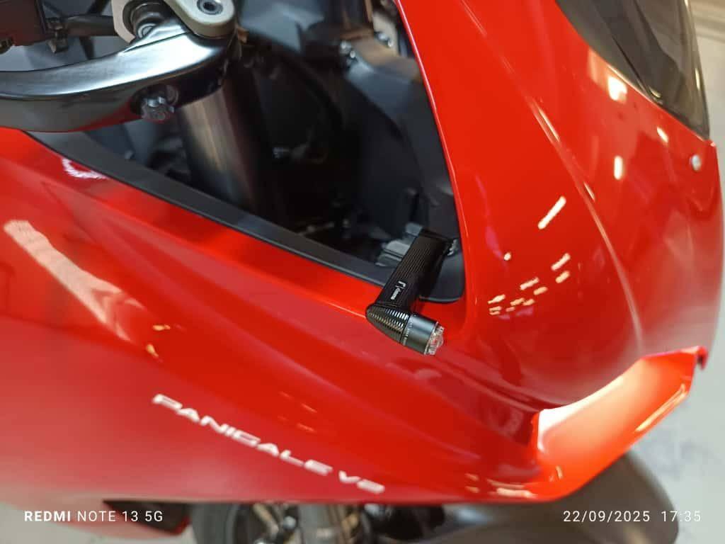 DUCATI Panigale V2 955 Red