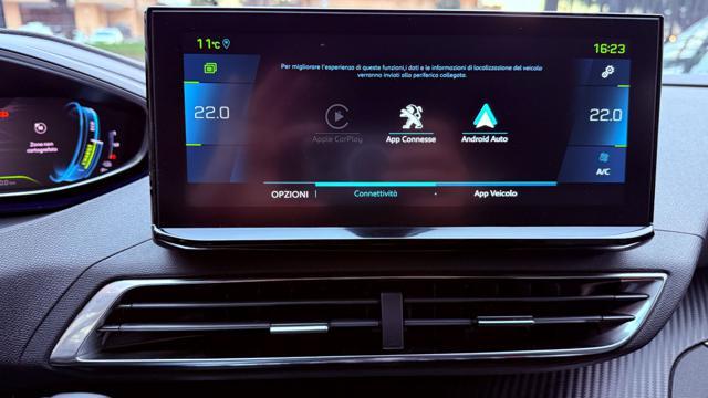 PEUGEOT 3008 HYBRID 180 e-EAT8 ALLURE PACK*24M.G.*