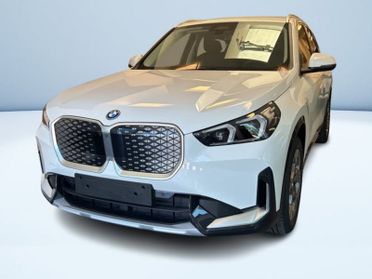 BMW iX1 eDrive20 Special Edition