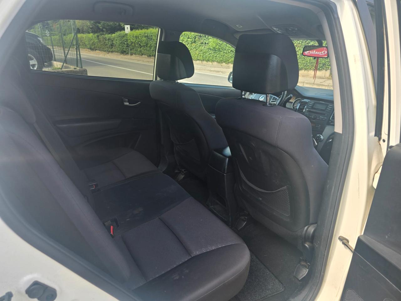 Ssangyong Korando 2.0 2WD MT GPL C