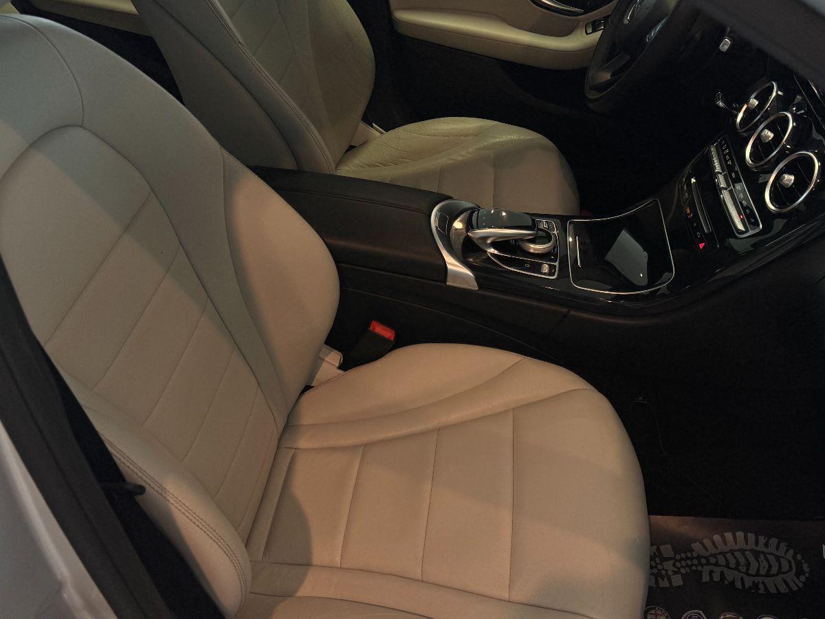 MERCEDES C 220 d S.W. Automatic Sport Pelle/Full Led