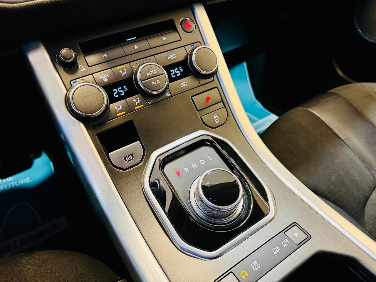 Land Rover Range Evoque 2.2 TD4 5p. Dynamic DISTRIBUZ. NUOVA