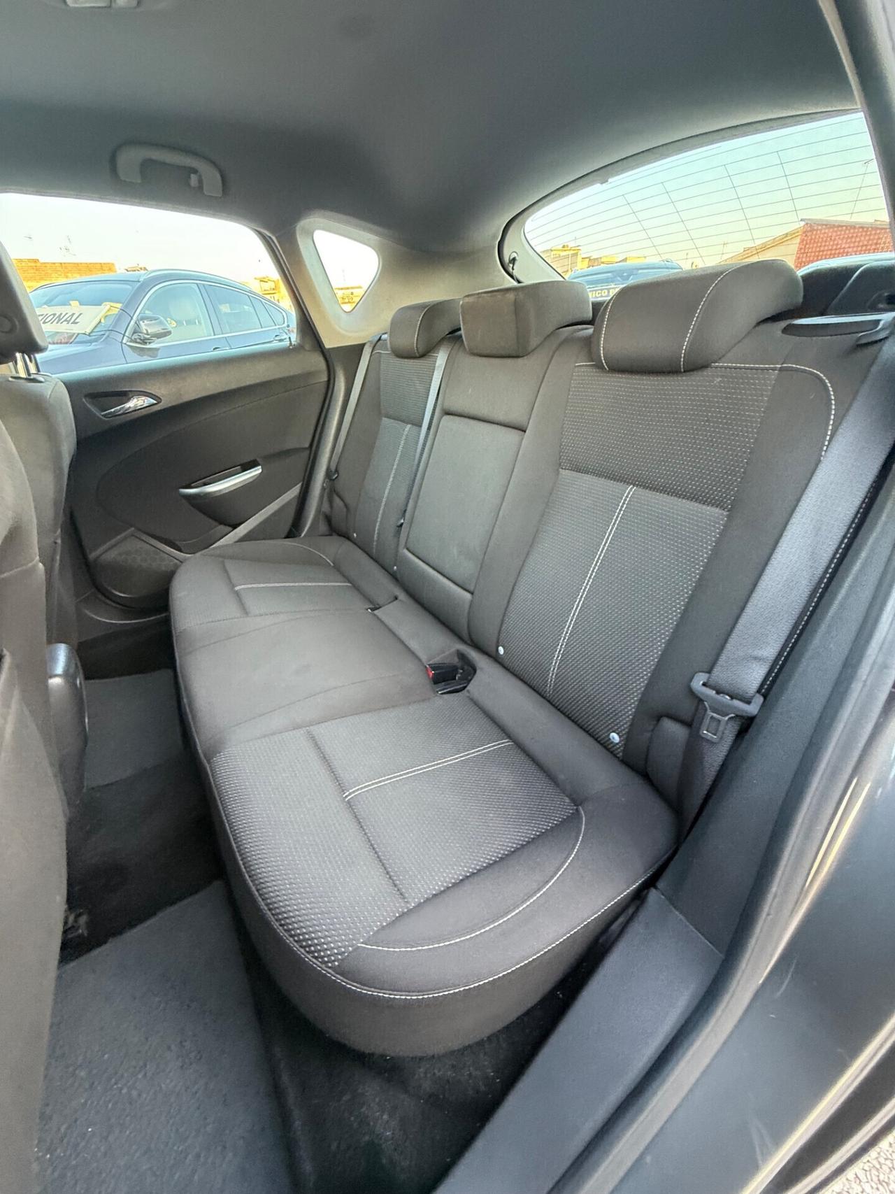 Opel Astra 2.0 CDTI 160CV 5 porte aut. Cosmo S