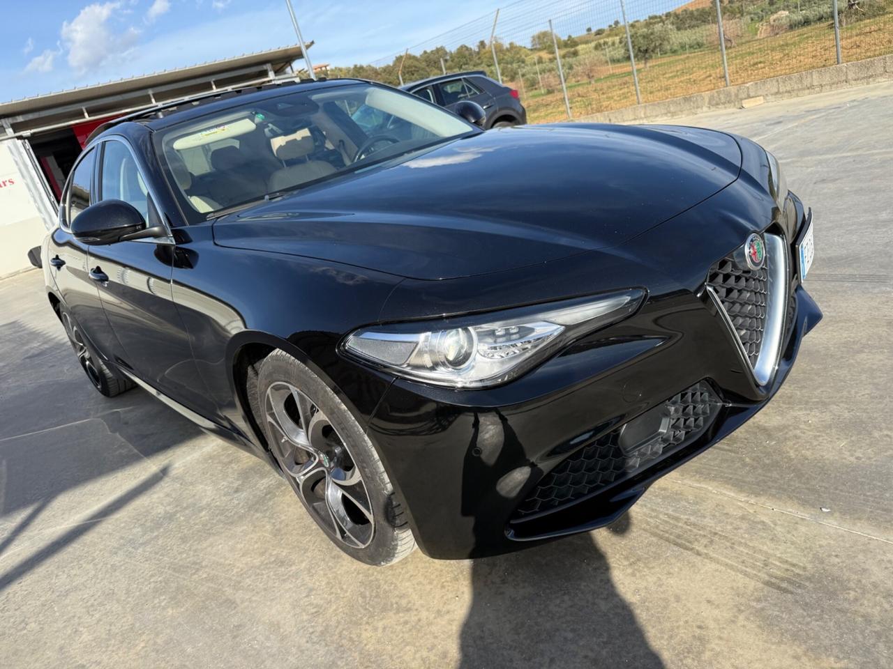Alfa Romeo Giulia 2.2 TDI 190CV AT8 Tetto apribile