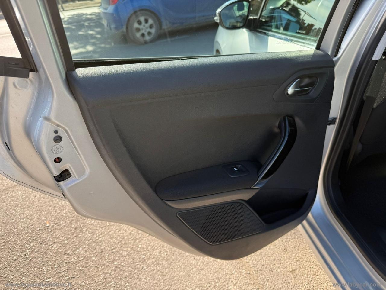 PEUGEOT 208 BlueHDi 75 5p. Allure