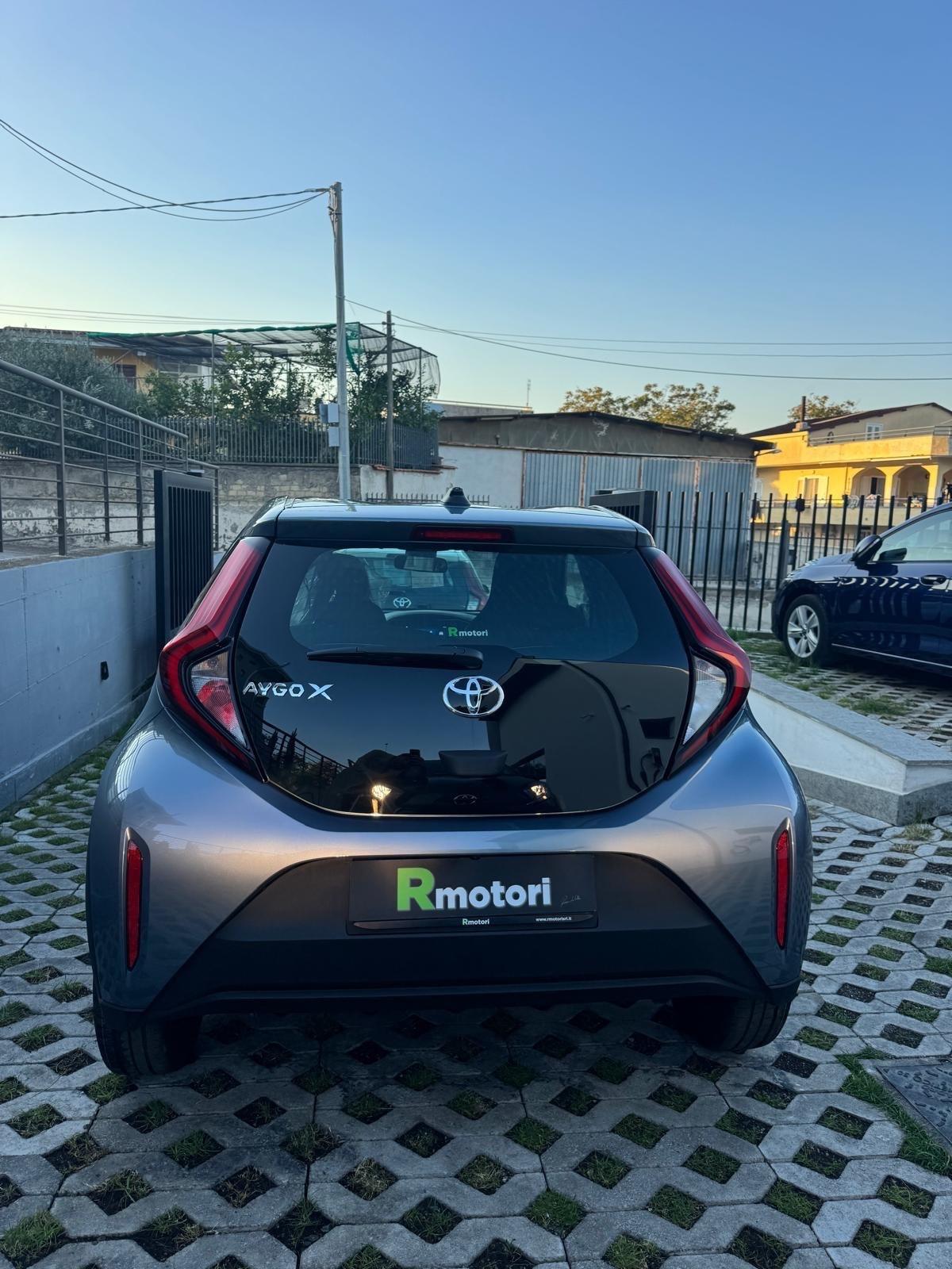 Toyota Aygo X 1.0 VVT-i 72 CV 5 porte Trend