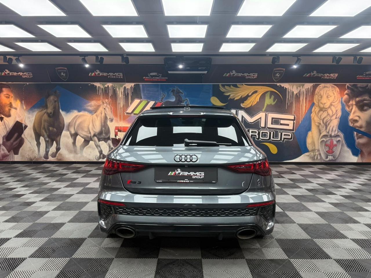 Audi RS3 Sportback 2.5 tfsi quattro s-tronic (330)