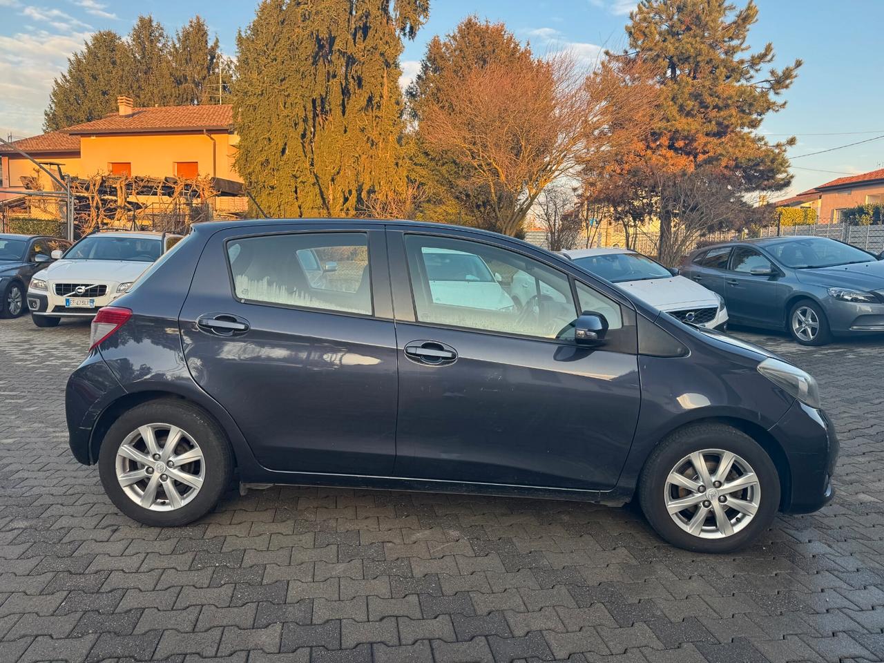 Toyota Yaris 1.0 5 porte