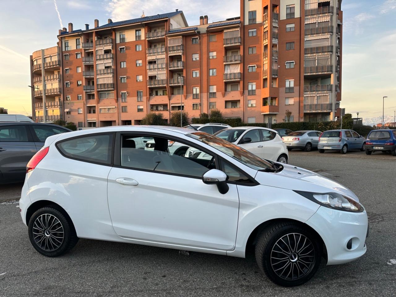 Ford Fiesta Fiesta 1.4 3 porte Bz.- GPL