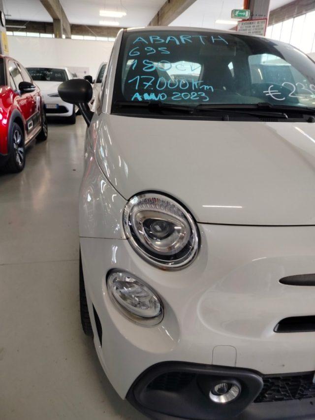 ABARTH 695 1.4 Turbo T-Jet 180 CV M.T.A.