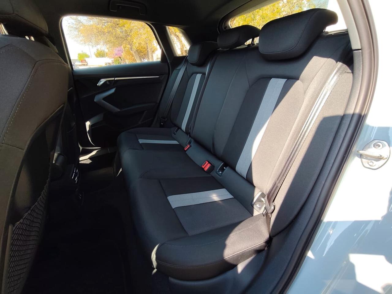 Audi A3 SPB 30 TDI Business Advanced