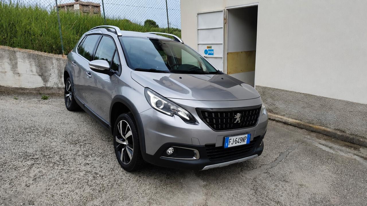 PEUGEOT 2008 120 CV