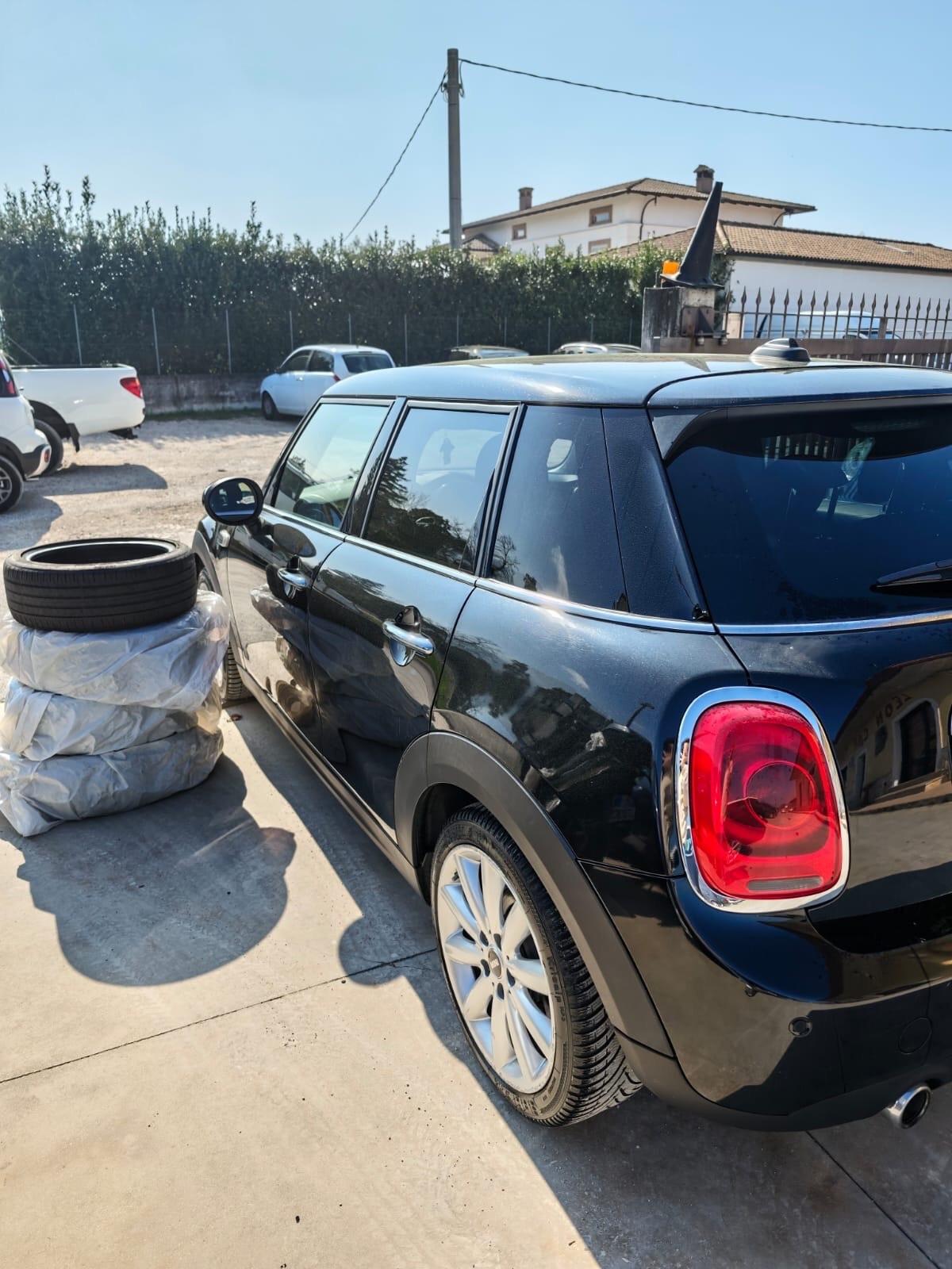 Mini 1.5 Cooper D Hype cambio automatico full