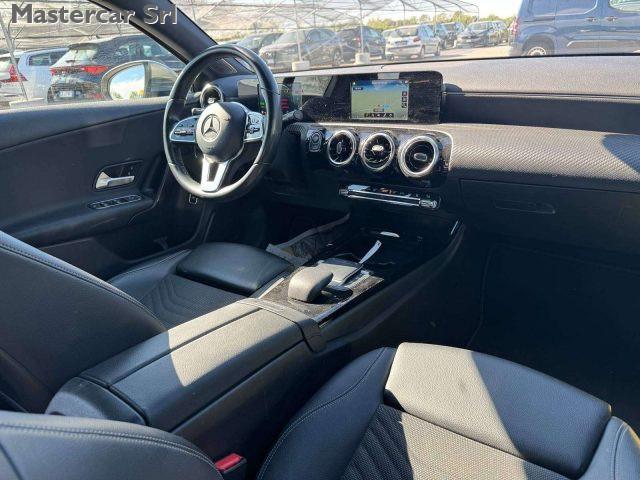 MERCEDES-BENZ A 250 Classe A 250 e phev (eq-power) Business auto tg :