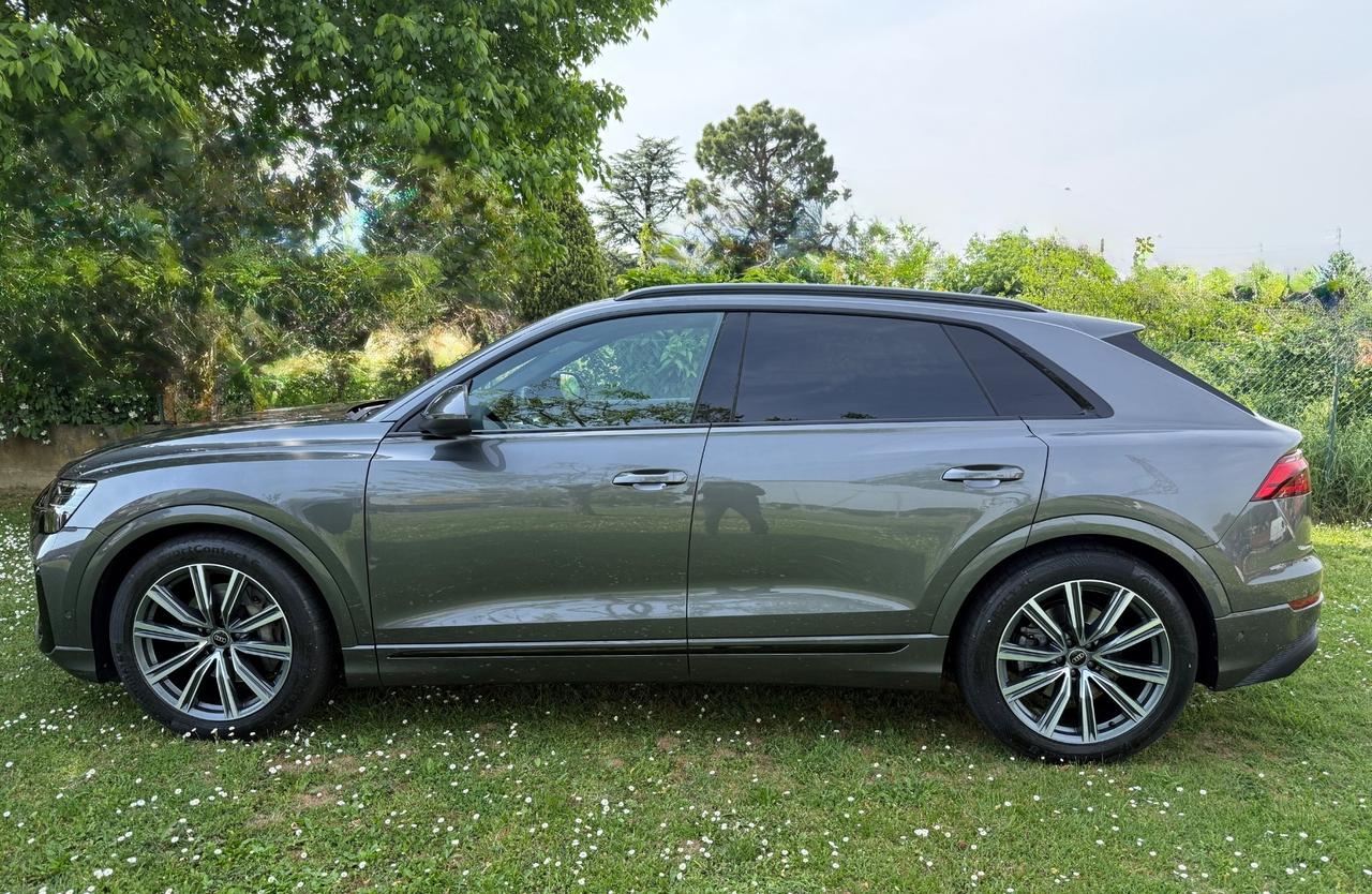 Audi Q8 SUV TDI 70 kW - LEGGERE DESCRIZIONE