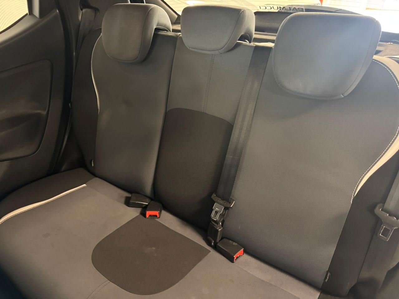 Lancia Ypsilon 1.2 69 CV 5 porte GPL Ecochic Gold -neopatentati