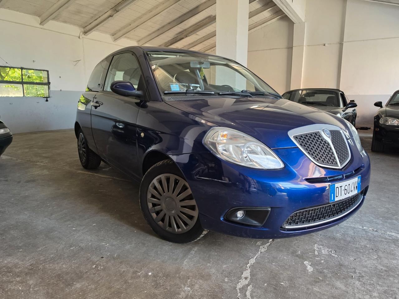 Lancia Ypsilon 1.3 MJT anche Neopatentati