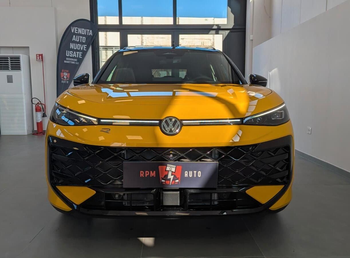 Volkswagen T-Roc 1.5 eTSI ACT 150 CV DSG R-Line KM0
