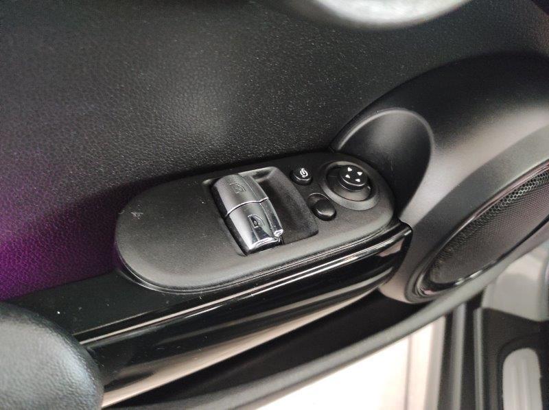 MINI Mini Full Electric - Mini Cooper SE L