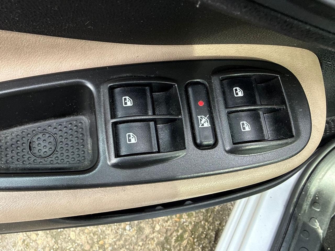 Fiat 500L 1.3 Multijet 85CV Automatico Panoramic Edition Grigio