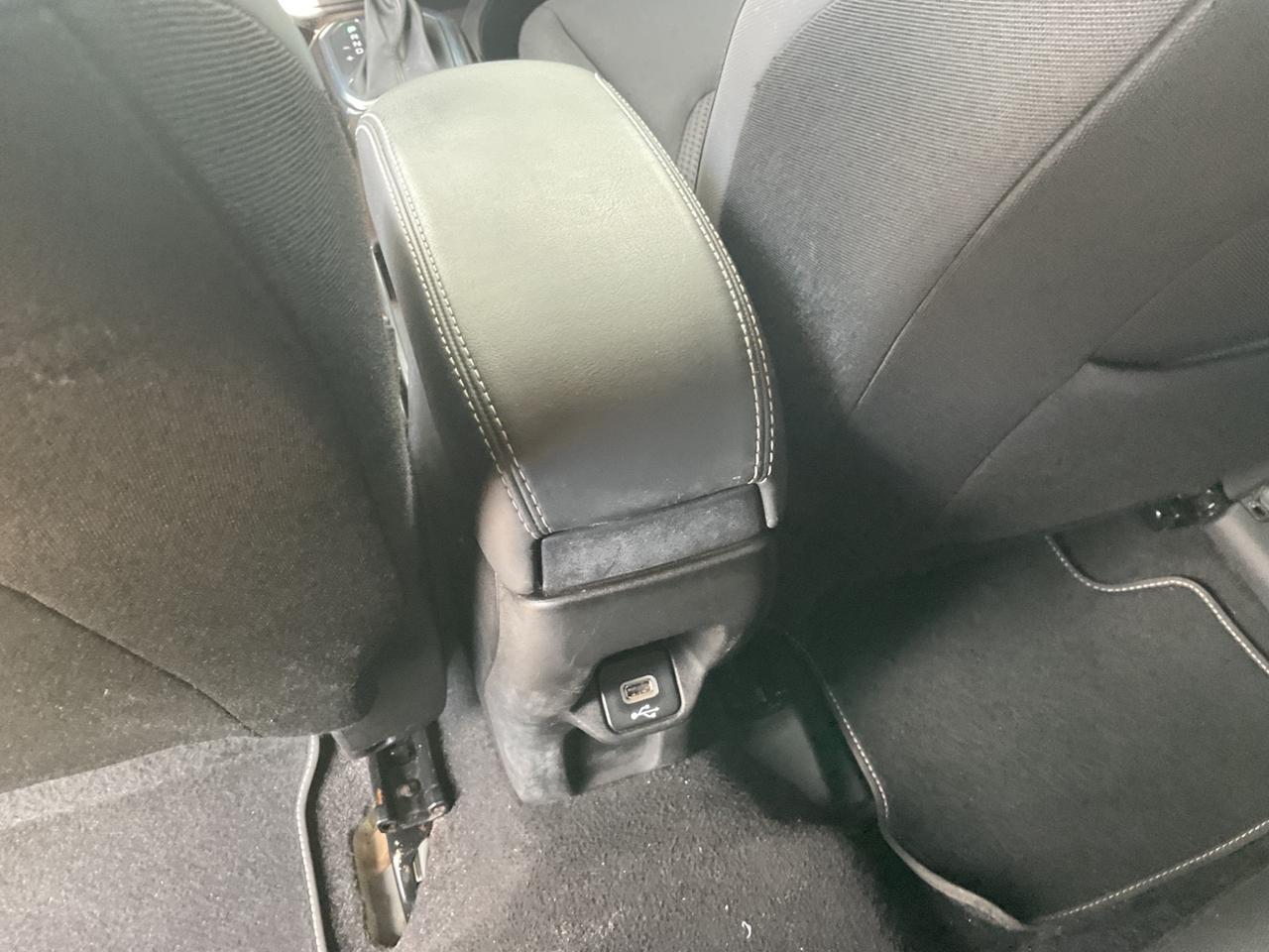 Jeep Renegade 1.3 T4 190CV PHEV 4xe AT6 Business Plus