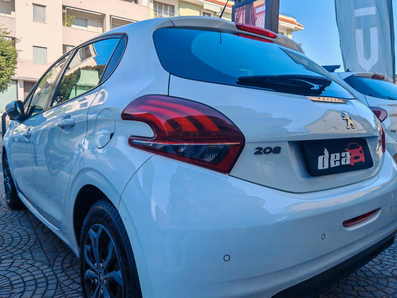 Peugeot 208 5 Porte 208 5p 1.2 puretech Active gpl 82cv