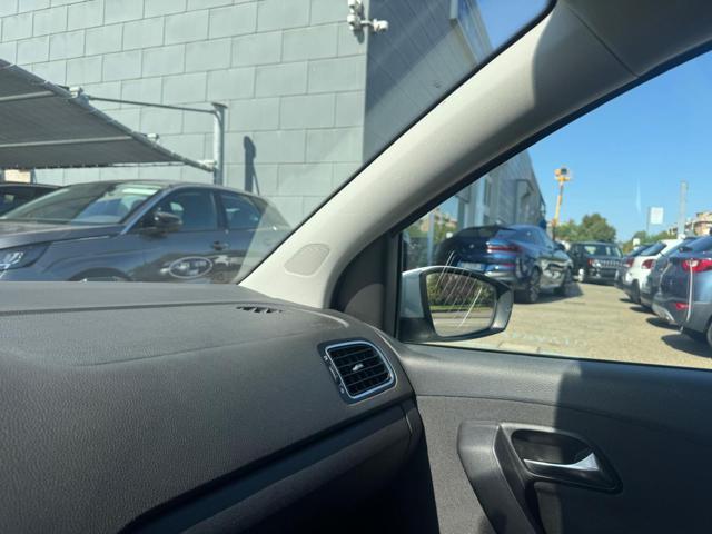 VOLKSWAGEN Polo 1.6 5 porte Highline BiFuel