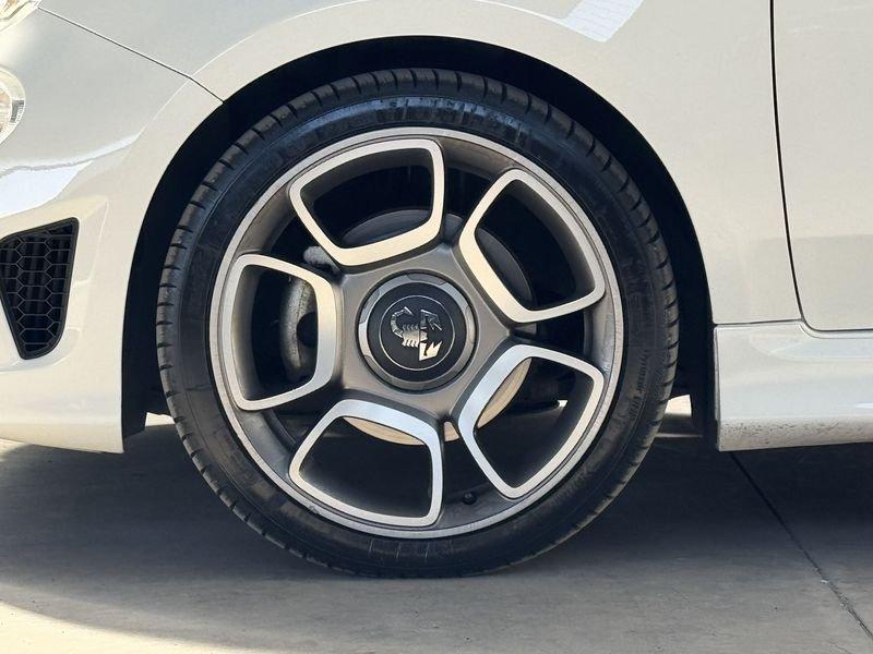 Abarth 595 595 1.4 t-jet 145cv Gancio Traino Scarico Record MONZA