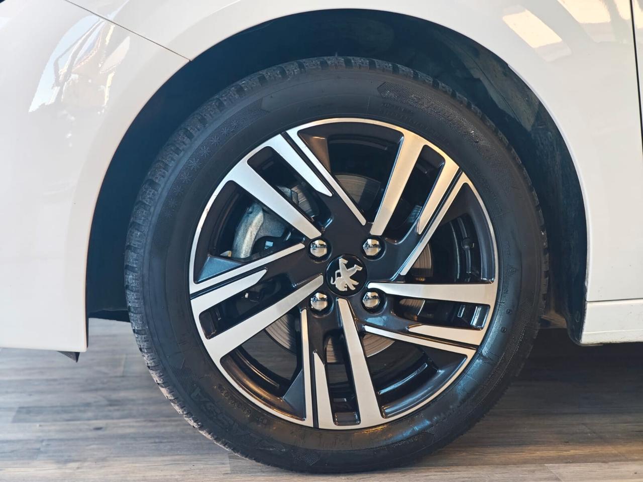 Peugeot 208 PureTech 75 Stop&Start 5 porte Allure Pack