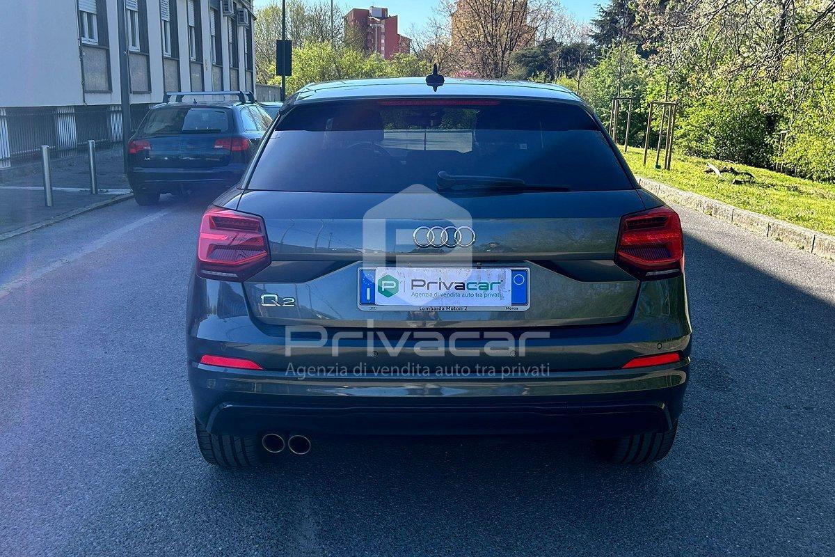 AUDI Q2 35 TFSI S tronic Identity Black