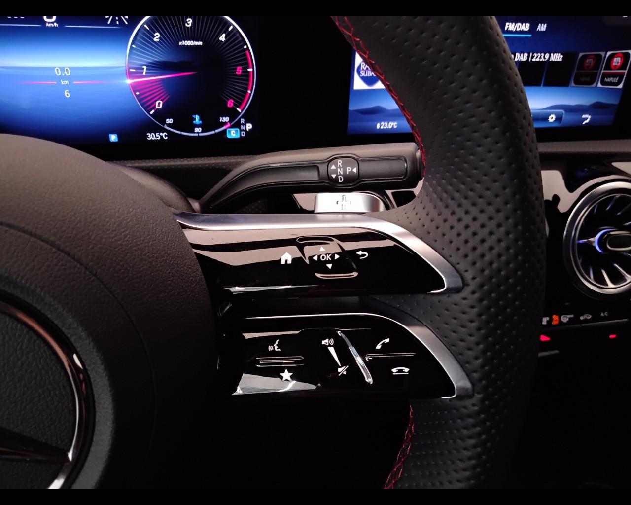 Mercedes-Benz Classe A - W177 2023 - A 180 d AMG Line Advanced Plus auto